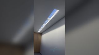 Transformez votre bureau avec un puits de lumière artificiel intelligent | Éclairage au rythme circadien