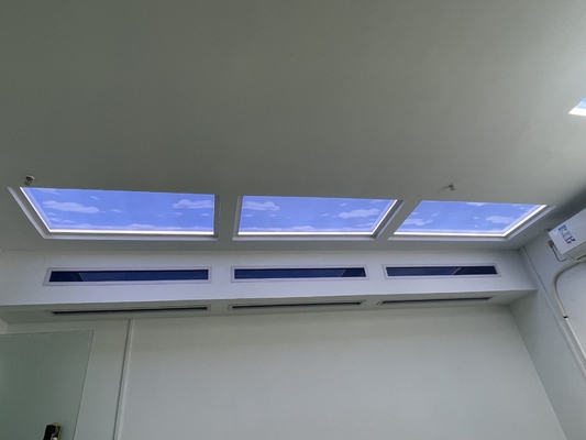 Lumière de toit LED en alliage d'aluminium à large couverture avec 50 000 heures de vie LED Intensité de lumière blanche