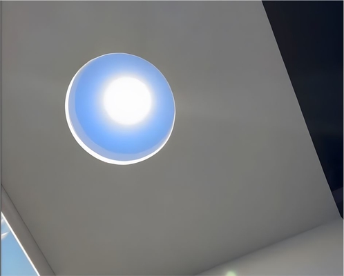 Intégration de panneaux solaires artificiels intelligents pour la mise en place du bureau à domicile