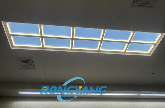 Panneau LED Slim Sky Light Smart Control Effect bleu doux du ciel LED Panneau phare pour plafond hauteur de réserve 70 mm